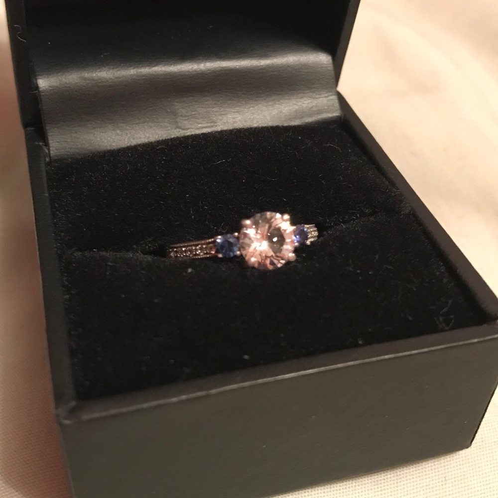 Ring - White and Blue sapphires